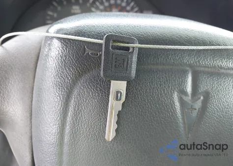 1997 Pontiac Firebird z USA, uszkodzony, nr VIN 2G2FS22K5V2222834